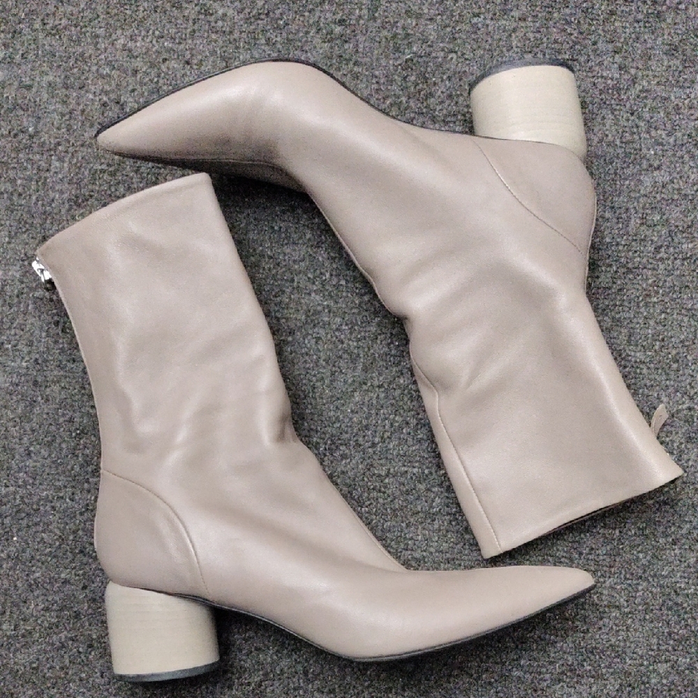 Halmanera Chic Beige Mid-calf Heeled Boots